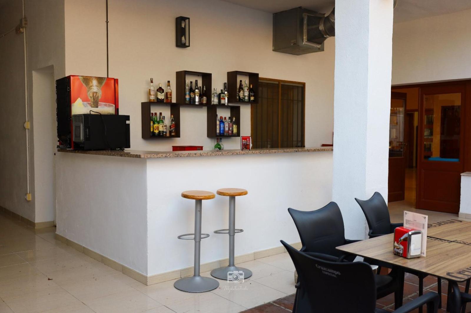 Hospedium Dlj Hostal Ben Nassar Arjona Ngoại thất bức ảnh