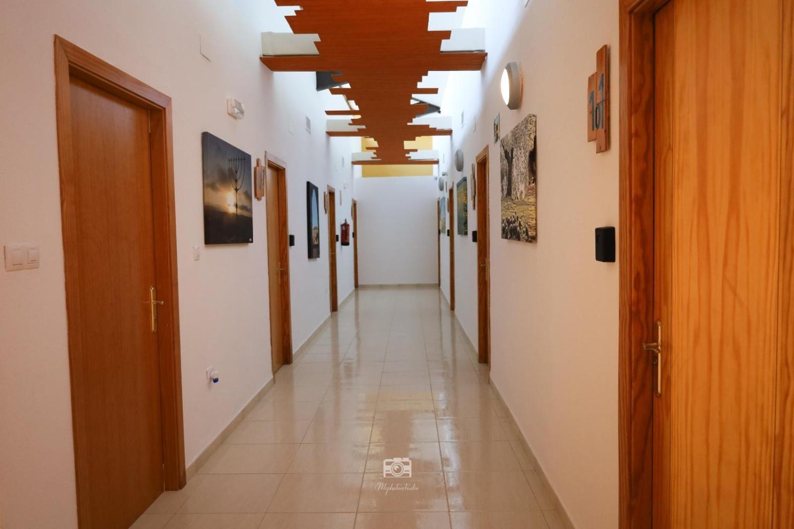 Hospedium Dlj Hostal Ben Nassar Arjona Ngoại thất bức ảnh