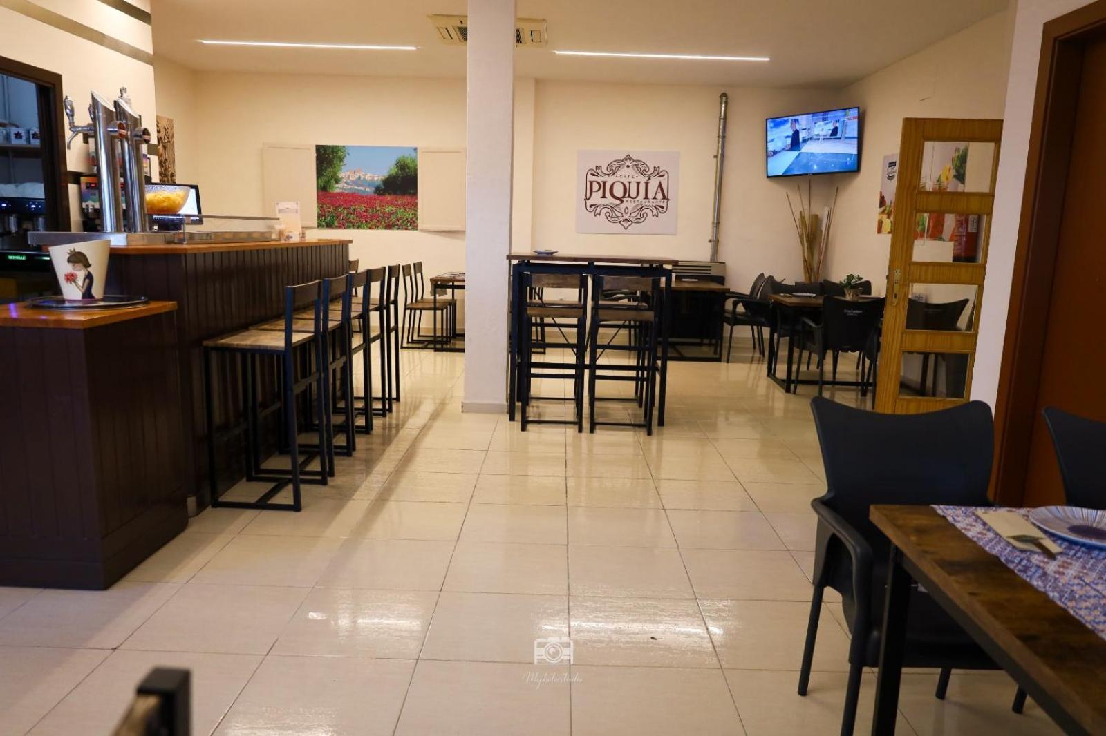 Hospedium Dlj Hostal Ben Nassar Arjona Ngoại thất bức ảnh
