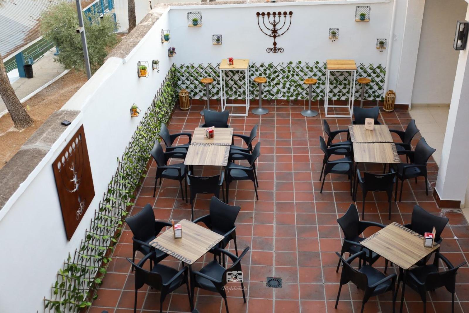 Hospedium Dlj Hostal Ben Nassar Arjona Ngoại thất bức ảnh